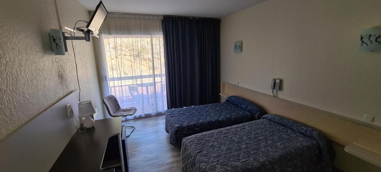 Garabit Hotel Anglards-de-Saint-Flour Kültér fotó