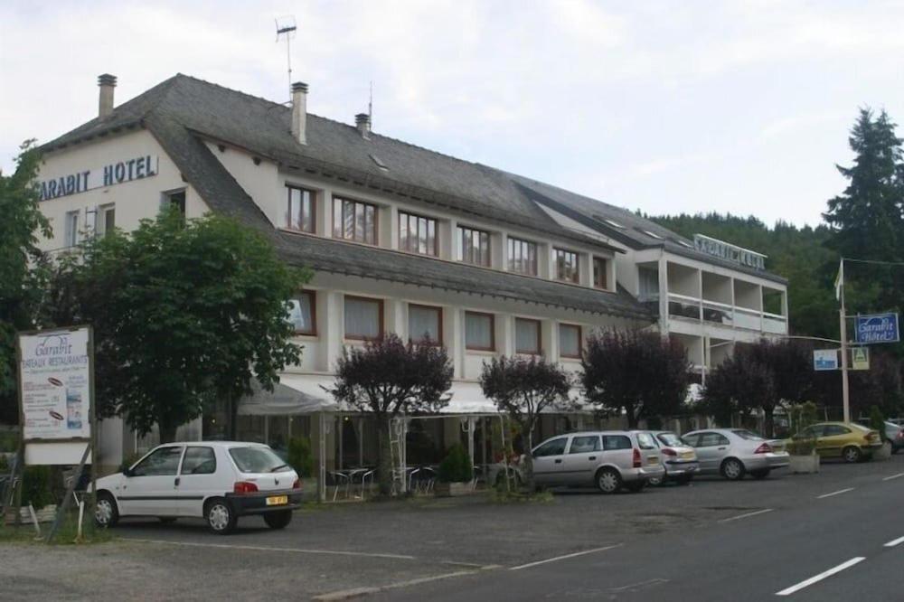 Garabit Hotel Anglards-de-Saint-Flour Kültér fotó