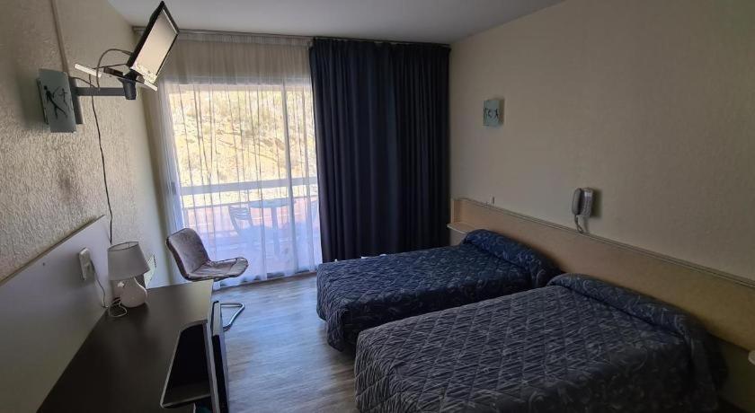 Garabit Hotel Anglards-de-Saint-Flour Kültér fotó