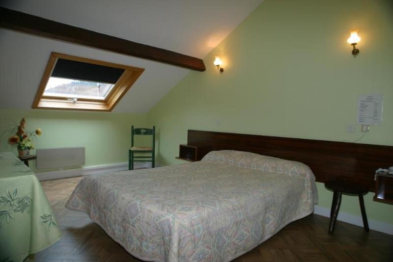 Garabit Hotel Anglards-de-Saint-Flour Kültér fotó